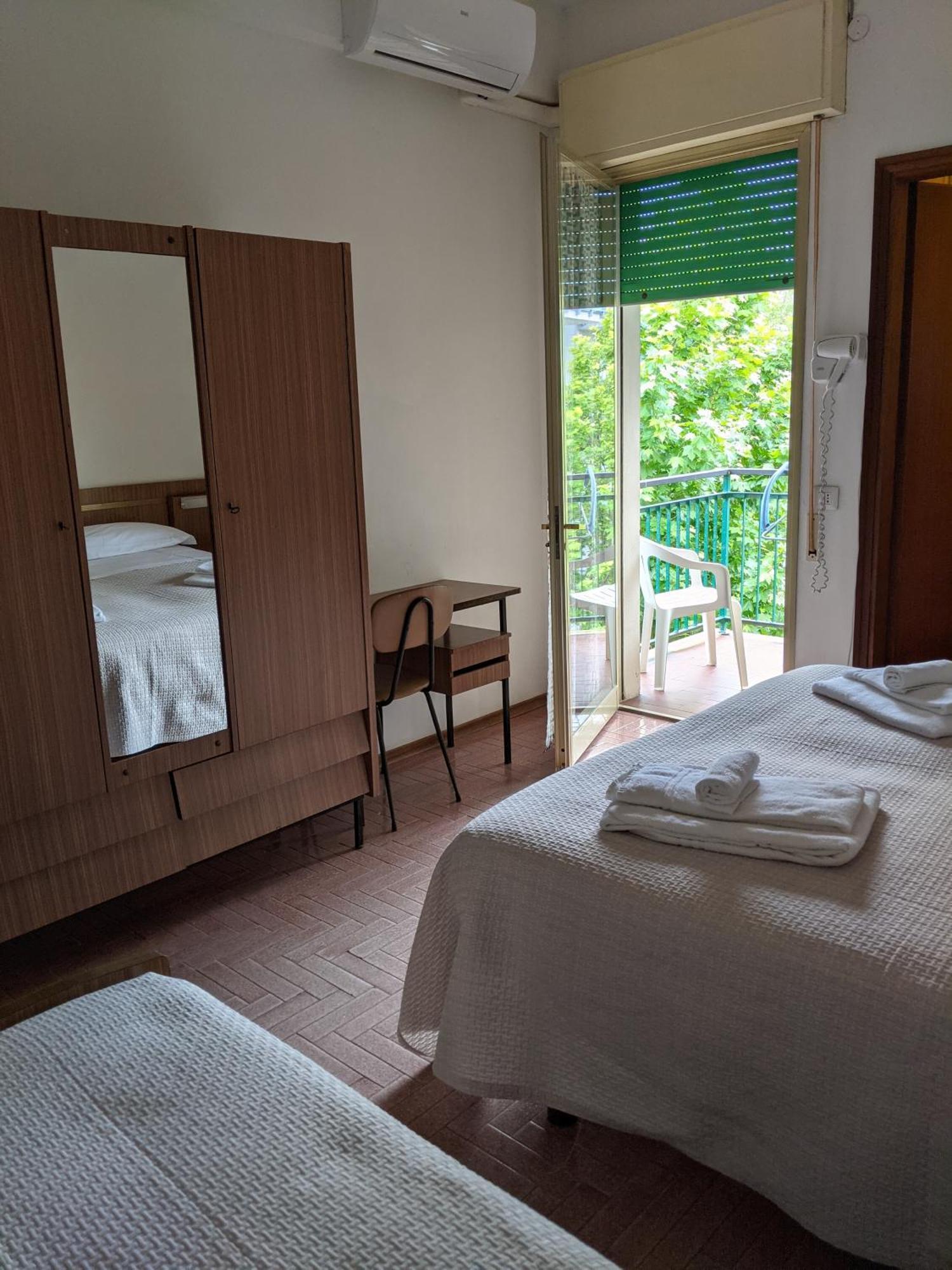 Triple Room Bathroom